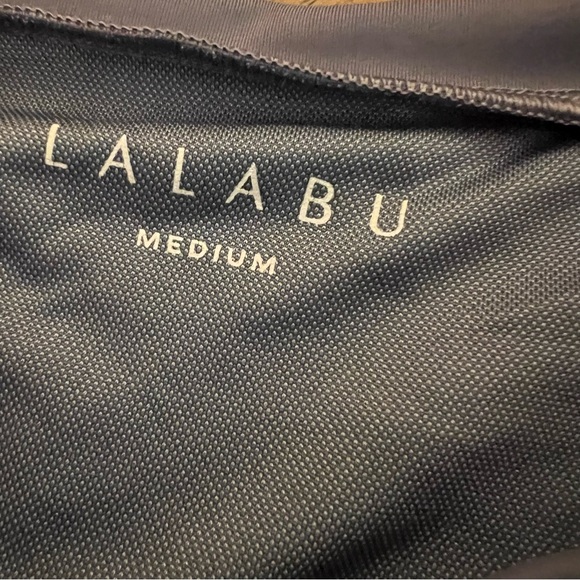 Men's Lalabu Carrier Shirt - Picture 6 of 7
